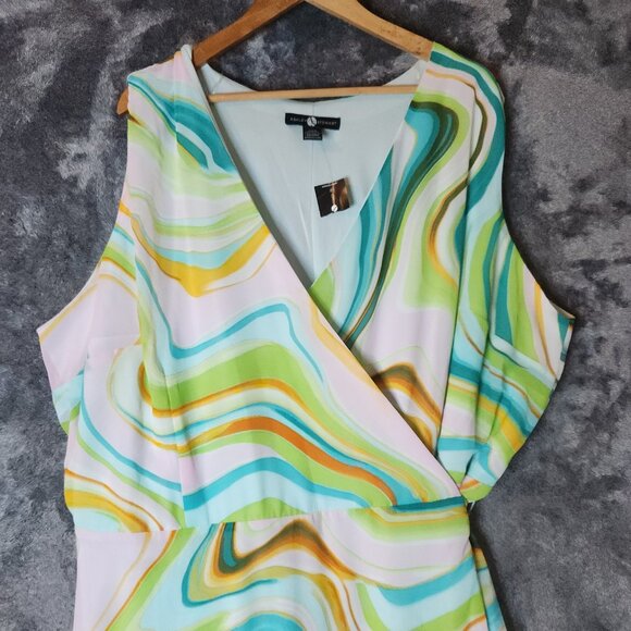 NWT PLUS SIZE Ashley Stewart SZ 26/28 Women's Maxi Dress Tie Back V Neck - Picture 9 of 9